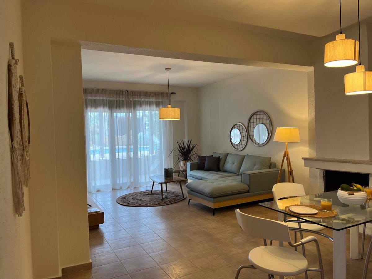 Captain'S Apartments 佩科霍里 外观 照片