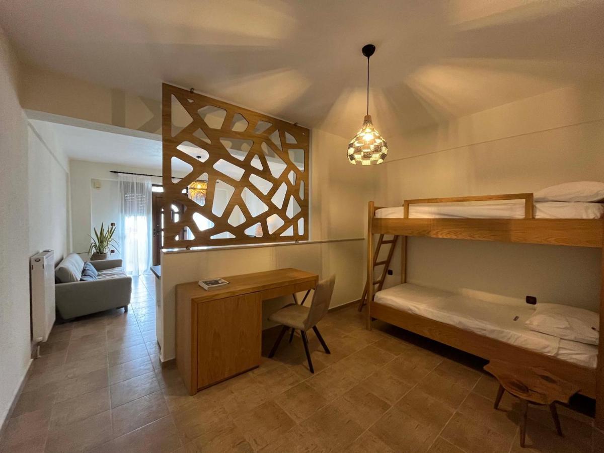 Captain'S Apartments 佩科霍里 外观 照片